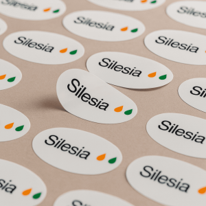 Pegatinas _Silesia_ sobre superficie beige